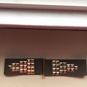 Olive green metallic waist belt